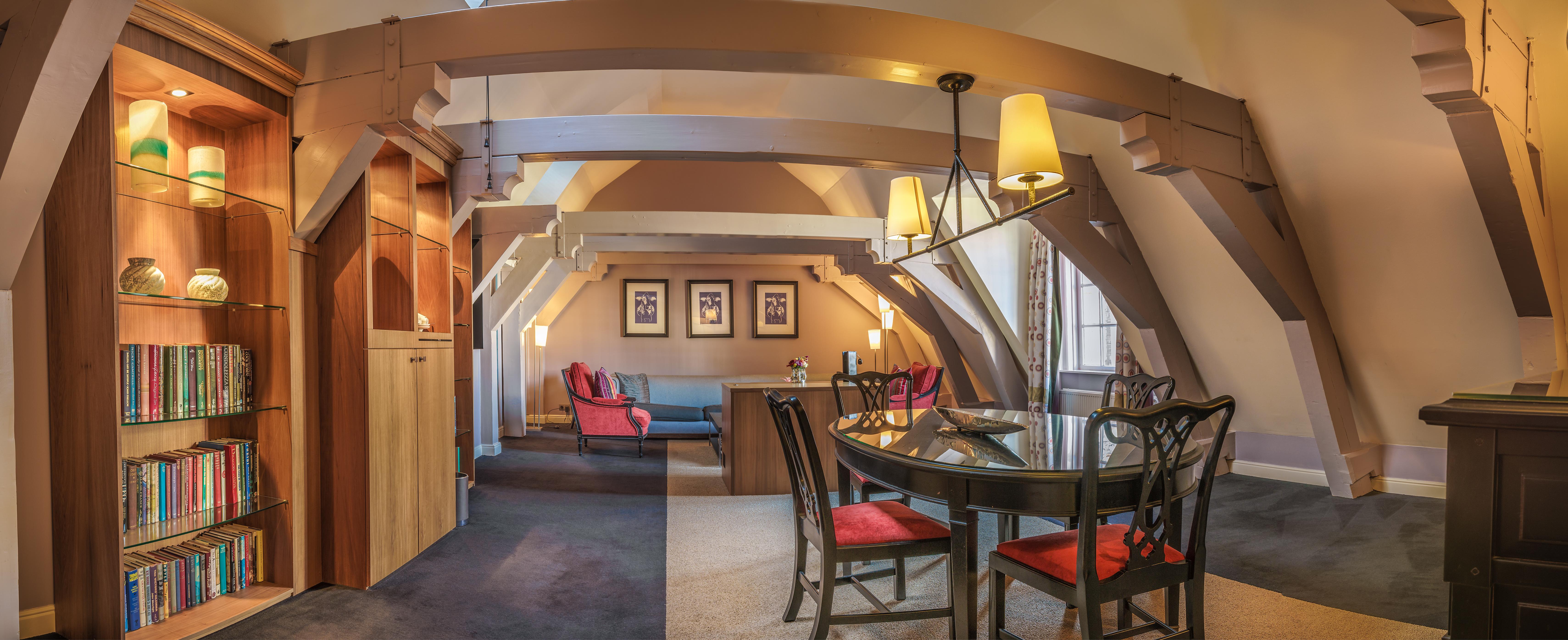 فندق سوفيتيل ليجند ذا غراند أمستردام المظهر الخارجي الصورة The interior of a suite at the hotel