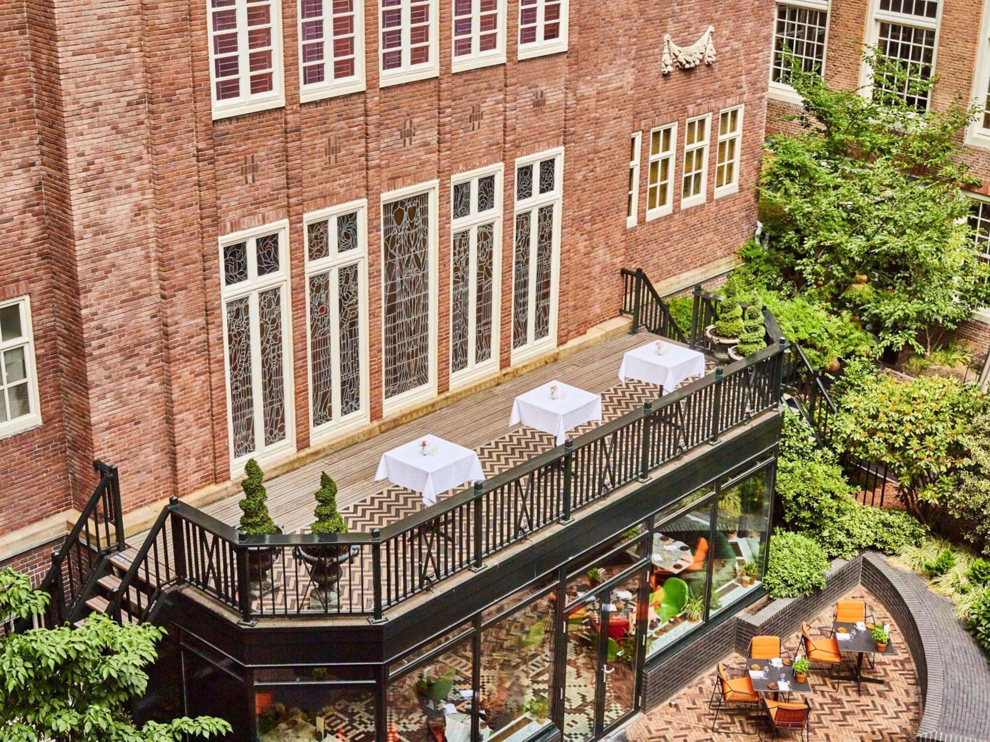 فندق سوفيتيل ليجند ذا غراند أمستردام المظهر الخارجي الصورة The balcony of the house